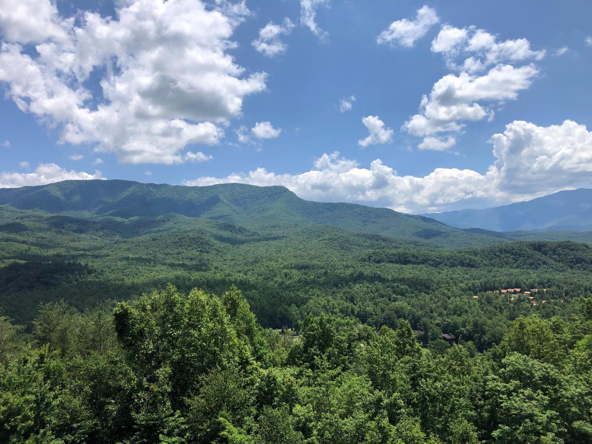 Appartamento Stairway To Heaven, Breathtaking Mtn Views Indoor Pool & Hot Tub Gatlinburg Esterno foto